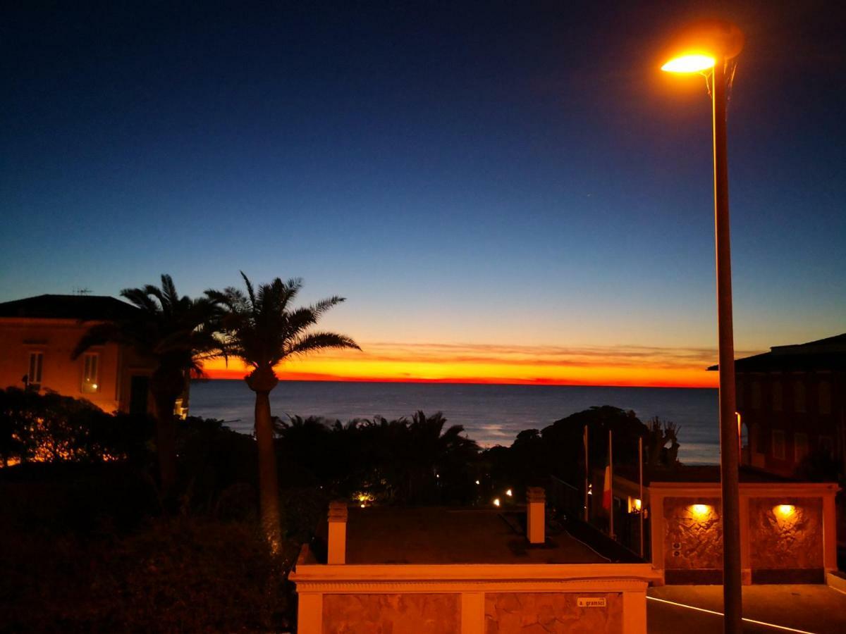 Zona Residenziale, Appartamento Incantevole Vista Mare Via Antonio Gramsci, 18, 07041 Alghero Ss Exterior photo
